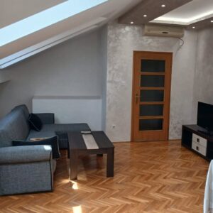 One room Stari Aerodrom