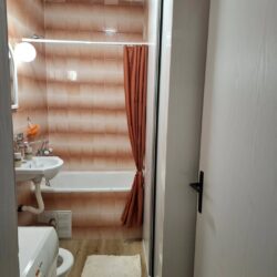 🔶️ I Z D A V A Nj E 🔶️Izdaje se garsonjera kod Galerije Most, 1 min od Vezirovog mosta i 10t (4)