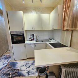 🔶️ I Z D A V A Nj E 🔶️Izdaje se garsonjera na Zabjelu, iza Multikoma.Garsonjera posjeduje par