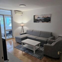 One room Stari Aerodrom