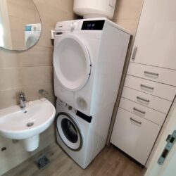 🔶️ I Z D A V A Nj E 🔶️Izdaje se lux dvosoban stan 65 m²u City Kej-u.Stan se nalazi na drugom (6)