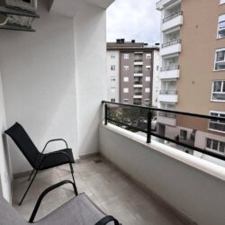 🔶️ I Z D A V A Nj E 🔶️Izdaje se nov neuseljiv jednosoban stan na Zabjelu, ul. Iva Vizina zgra (6)