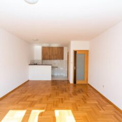 Jednosoban Tuški put