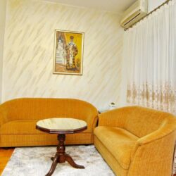 One room across Moraca