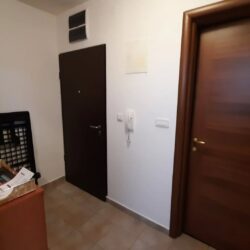 🔶️ I Z D A V A Nj E 🔶️Izdaje se jednosoban stan na Tuškom Putu, zgrada iza Katastra.Stan se n (6)