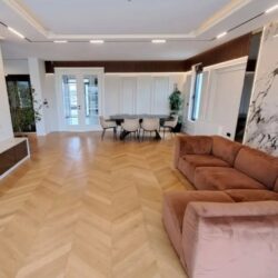 🔶️ I Z D A V A Nj E 🔶️Izdaje se kuća u Donjim Kokotima 350m² koja se nalazi na placu od 3.000 (2)