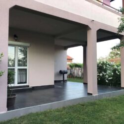 🔶️ I Z D A V A Nj E 🔶️Izdaje se kuća u Donjim Kokotima, Podgorica – 350 m² na placu od 1400 (3)