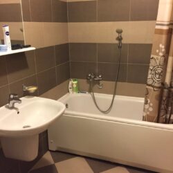 🔶️ I Z D A V A Nj E 🔶️Izdaje se jednosoban stan 50m² na Tuškom Putu, Bulevar Stanka Radonjića (4)