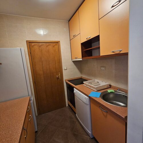 🔶️ I Z D A V A Nj E 🔶️Izdaje se jednosoban stan 50m² u Zagoriču, zgrada preko puta City Kej-a (1)