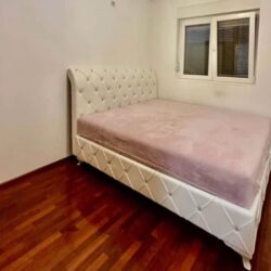 🔶️ I Z D A V A Nj E 🔶️Izdaje se jednosoban stan na Starom Aerodromu u zgradi Zetagradnje ul. (4)