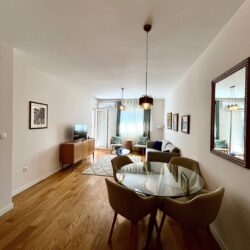 🔶️ I Z D A V A Nj E 🔶️Izdaje se jednosoban stan u Central Pointu.Stan se nalazi na 7. spratu, (2)