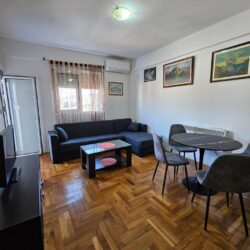 Dvosoban Stari Aerodrom